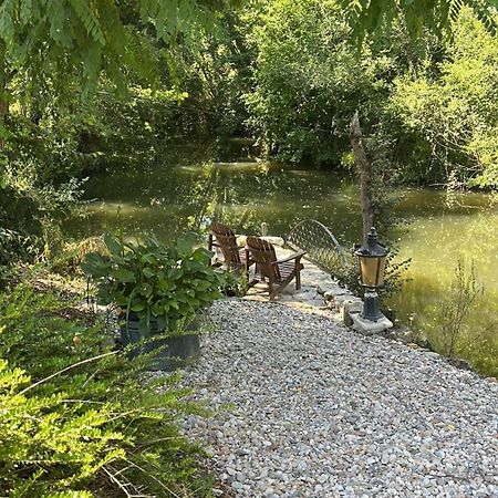 Bed and Breakfast En Bord De Riviere Casseneuil Zewnętrze zdjęcie