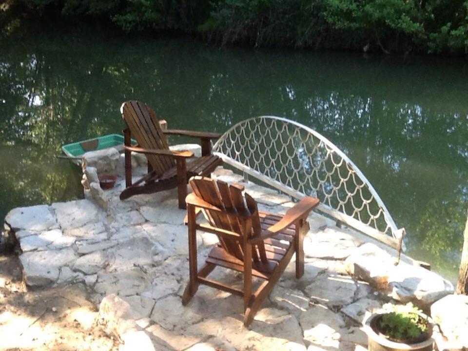 Bed and Breakfast En Bord De Riviere Casseneuil Zewnętrze zdjęcie