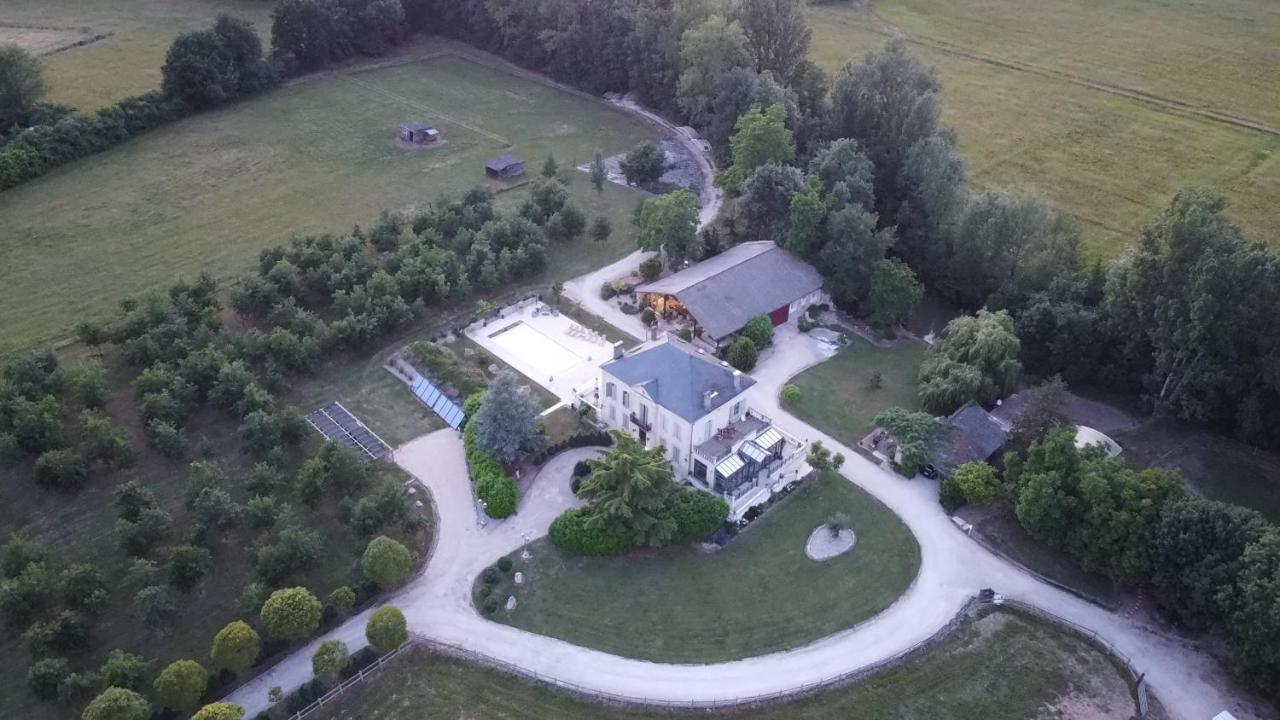 Bed and Breakfast En Bord De Riviere Casseneuil Zewnętrze zdjęcie