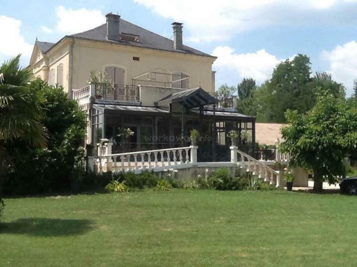 Bed and Breakfast En Bord De Riviere Casseneuil Zewnętrze zdjęcie