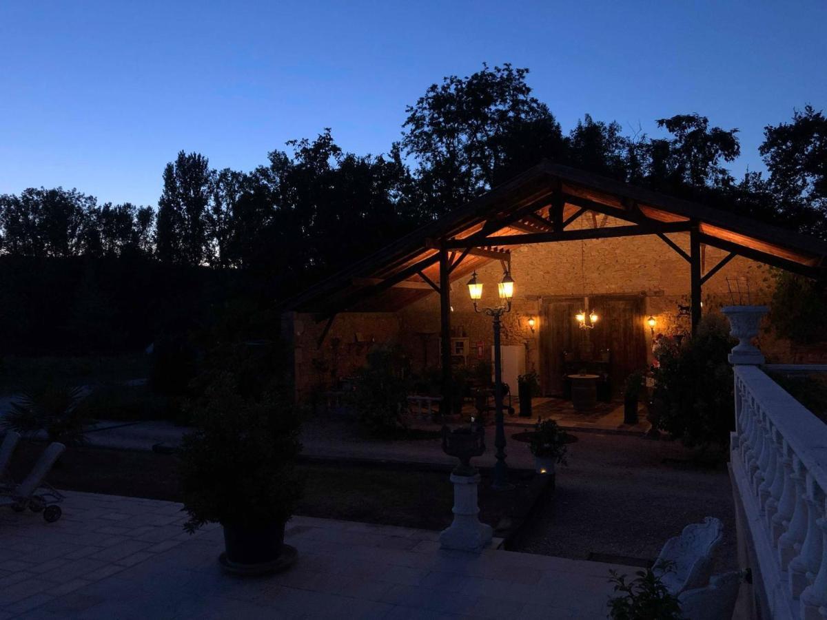 Bed and Breakfast En Bord De Riviere Casseneuil Zewnętrze zdjęcie